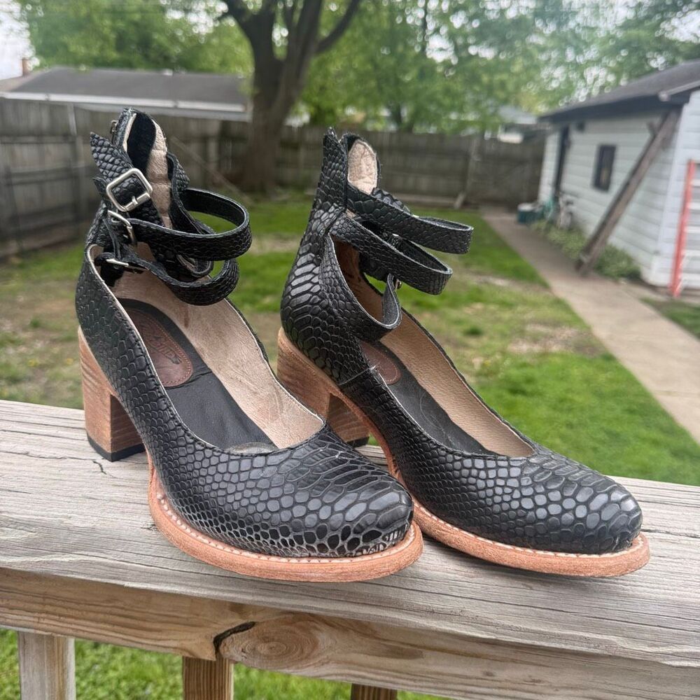 Freebird by Steven Randi Black Snake Leather Zip Bootie Women 9